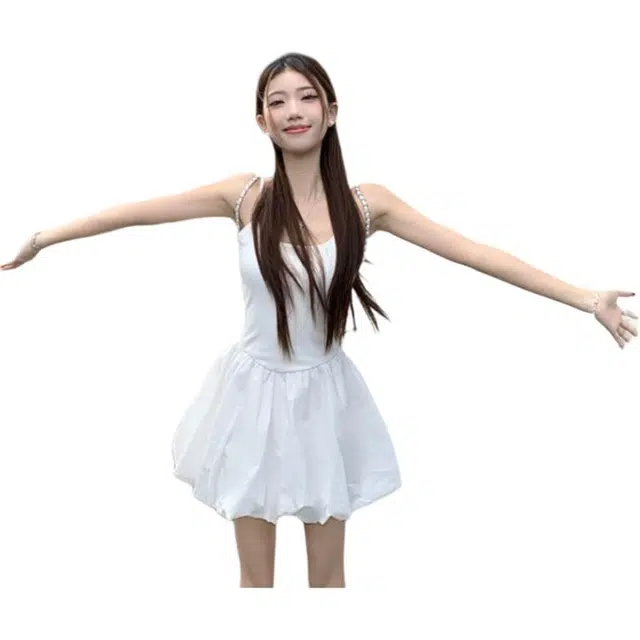 黛尔佳人 法式赫本风芭蕾女高级感花苞短裙吊带连衣裙 女款