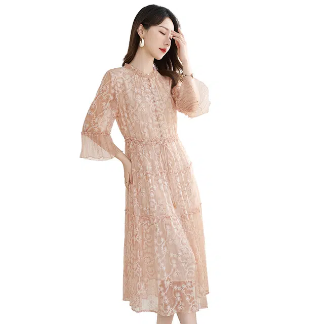 比利斯山羊 桑蚕丝轻奢气质优雅简约时尚长袖连衣裙 女款