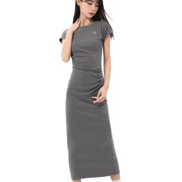 怪力萝莉 法式纯欲风抽褶圆领针织长裙半开叉收腰显瘦百搭短袖连衣裙 女款