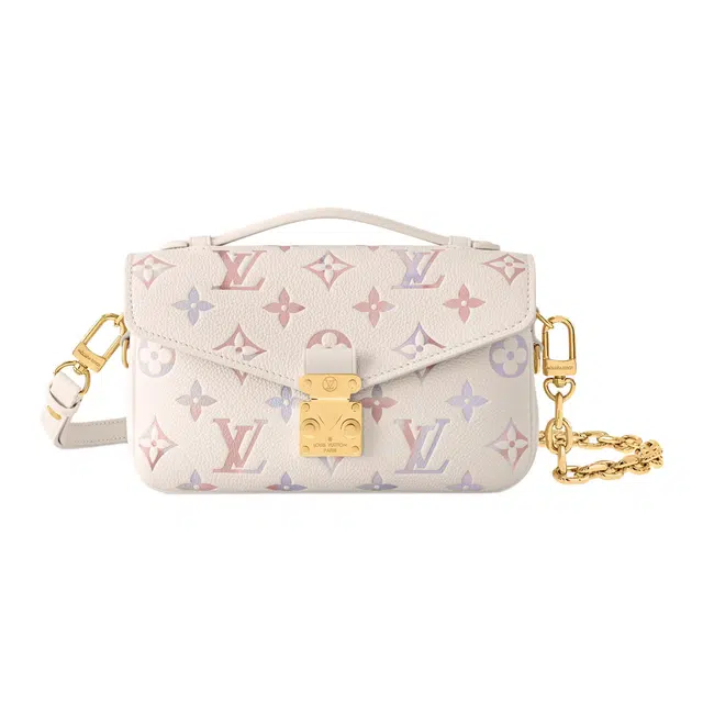 LOUIS VUITTON Pochette Metis East West