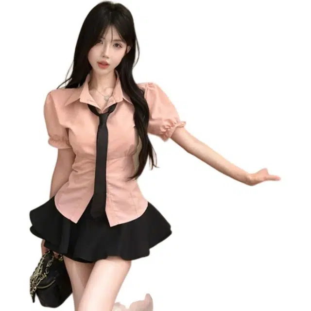 雾闪闪 纯欲甜辣学院风别致短袖短裙裙装套装 女款