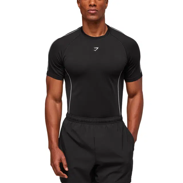GYMSHARK T
