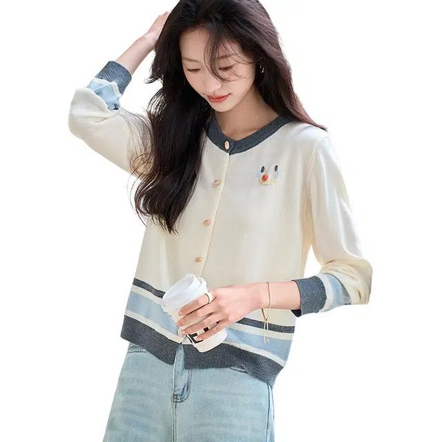 曲韩 独特漂亮拼色常规长袖针织衫 女款