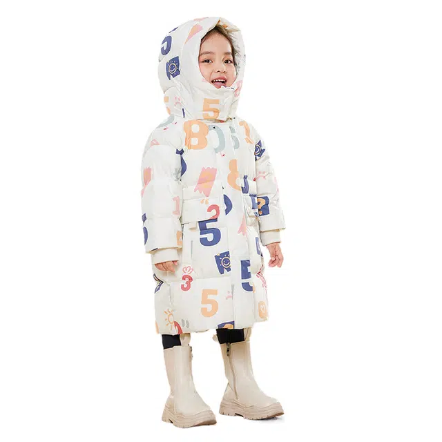 雅鹿 可爱百搭加厚保暖羽绒服中小童