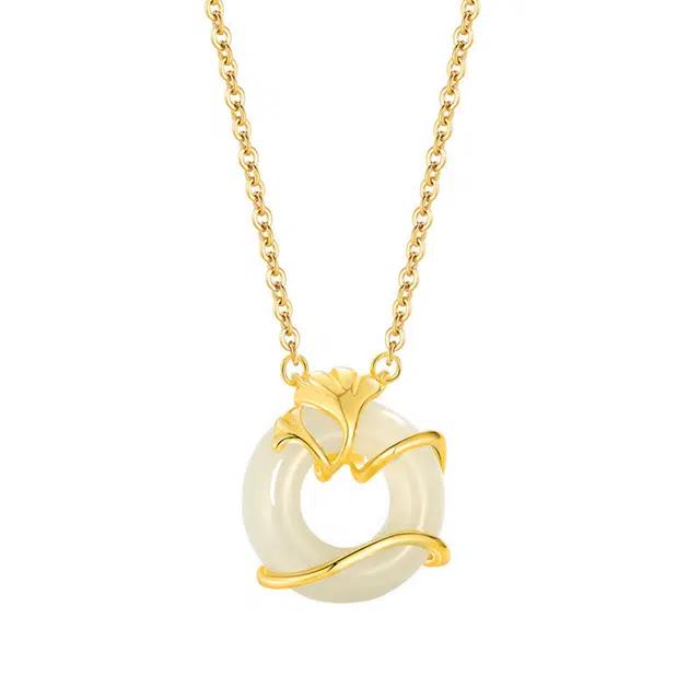 【银润生辉】 帝苏行 杏运平安扣锁骨链甜妹在逃公主 小众设计 精致闪耀轻奢高级 通勤百搭 玉髓 项链 女款