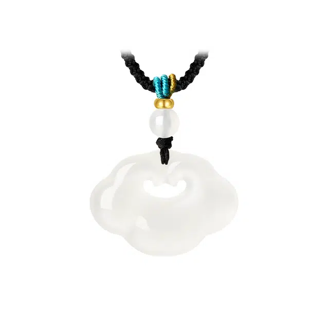 周大生 【祥云如意】甄选富贵长命如意锁 新中式清冷国潮风#好运平安顺遂时尚通勤百搭显白神器天然 玉髓 项链 男女同款情侣款