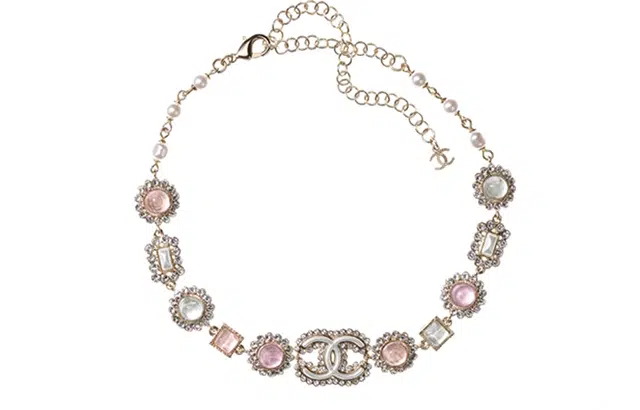 CHANEL choker