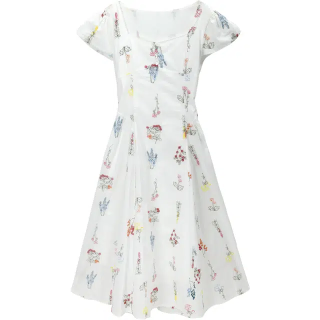 谜秀 绣花泡泡袖法式复古刺绣常规袖方领韩版短袖连衣裙 女款