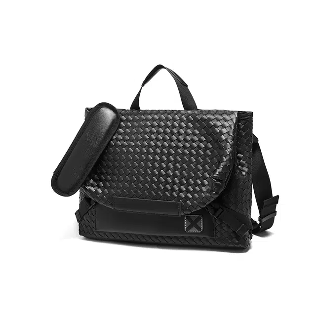 老人头 经典潮流菱格设计休闲邮差包 合成革 单肩斜挎手提包 男款 黑色