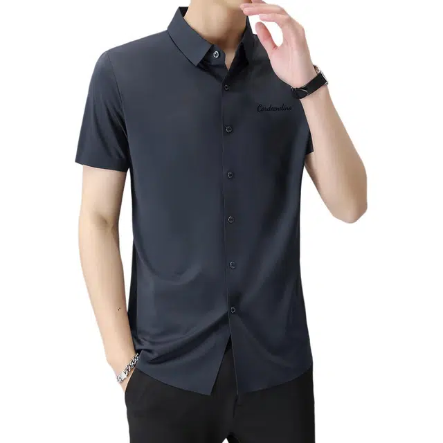 卡丹狄诺 纯色短袖薄款常规翻领轻奢奢华大众休闲开衫日常便服衬衫 男款