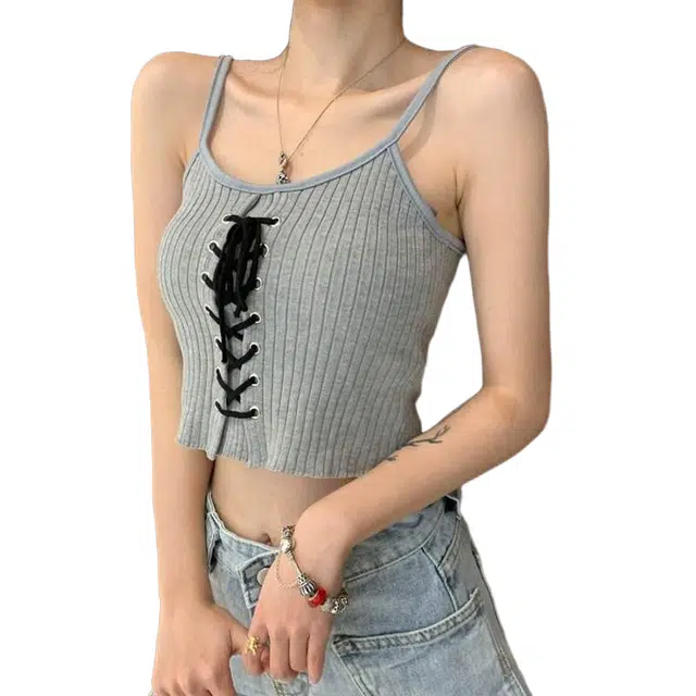 怪力萝莉 修身舒适百搭吊带 女款