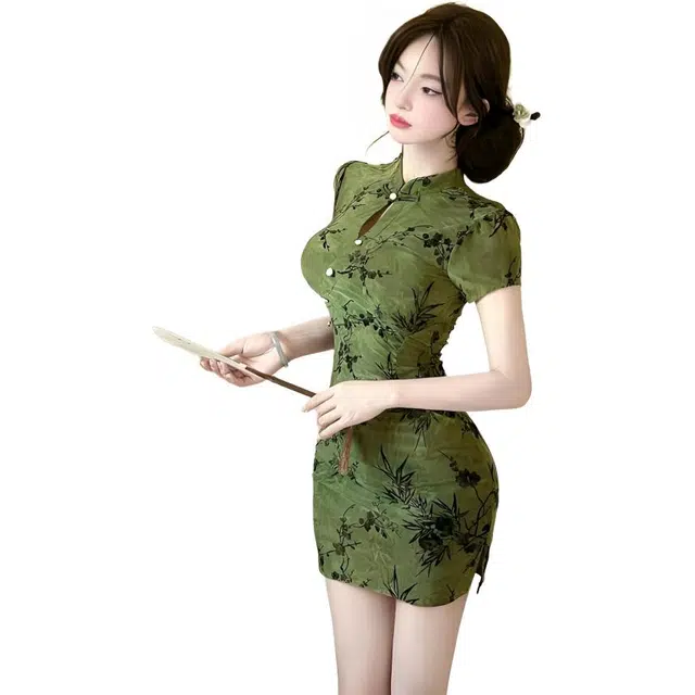 缪斯的诱惑 实拍纯欲风性感辣妹立领盘扣设计感修身收腰洋气小个子旗袍短袖连衣裙 女款