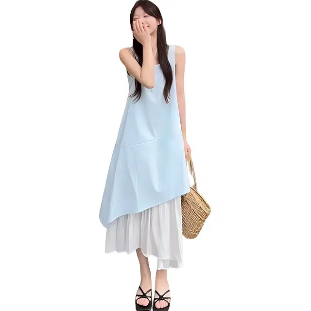 水中花 韩版不规则下摆拼接背心度假风气质长裙吊带连衣裙 女款