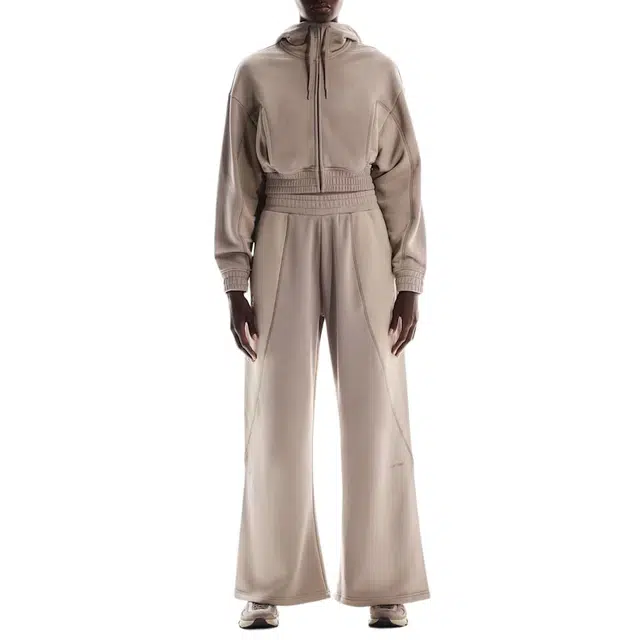 On x FKA twigs Club SS25