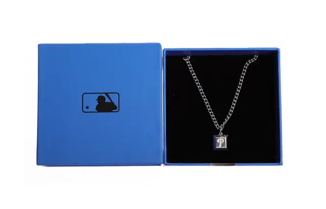 MLB