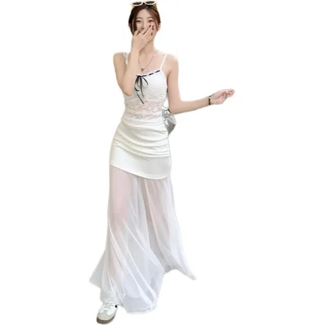 哒头下雨不愁 纯欲小众设计感蝴蝶结绑带蕾丝吊带网纱拼接半身长裙裙装套装 女款