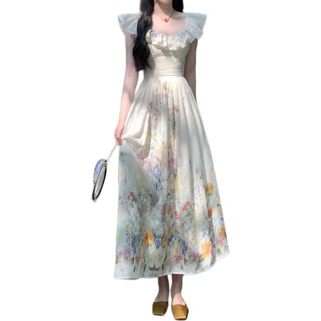 哒头下雨不愁 法式复古设计感植物花卉收腰显瘦飞飞袖长款短袖连衣裙 女款