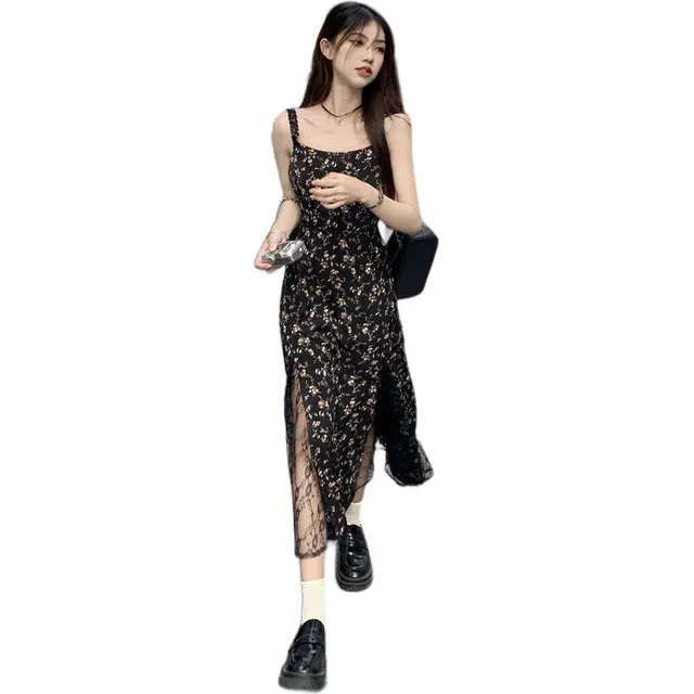 黛尔佳人 碎花蕾丝显瘦设计感舒适吊带连衣裙 女款