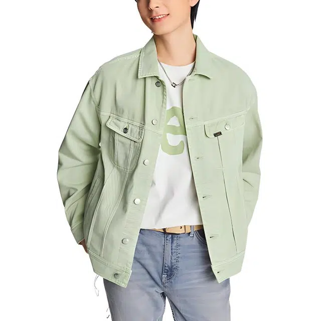 Lee