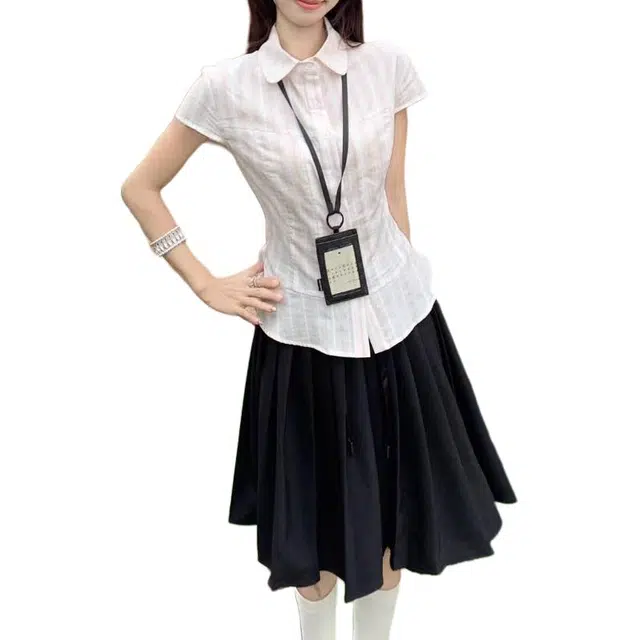 黛尔佳人 韩系两件超仙名媛风条纹衬衫短袖搭配修身高腰百褶裙裙装套装 女款