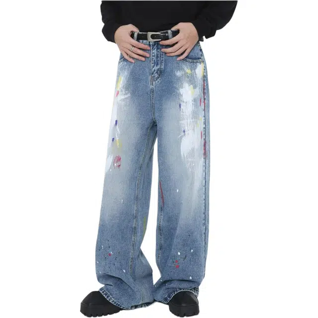 M JEANS STUDIOS 7 vibe