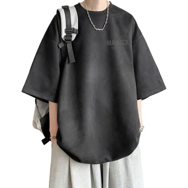 Fakeyoung T