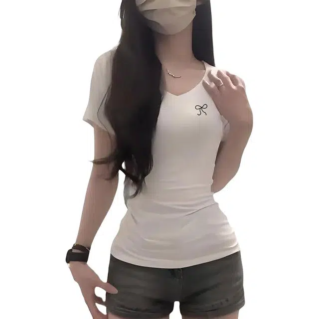 V T