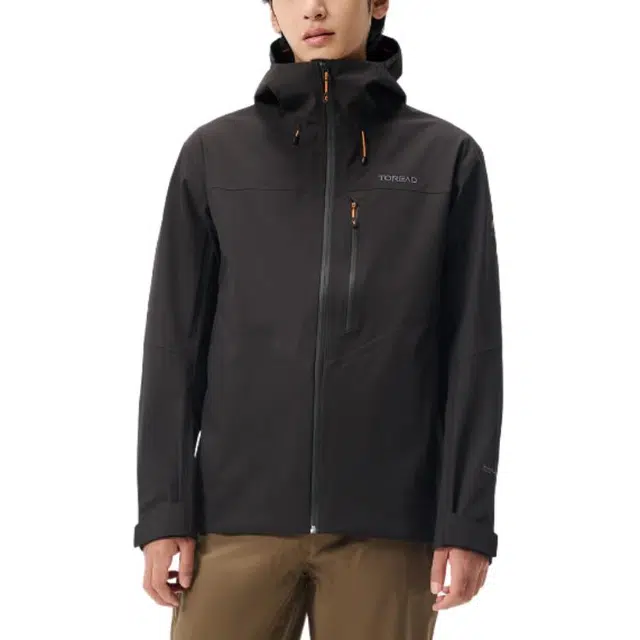 探路者  字母拉链连帽登山  防水防风透气耐磨冲锋衣 男款 黑色