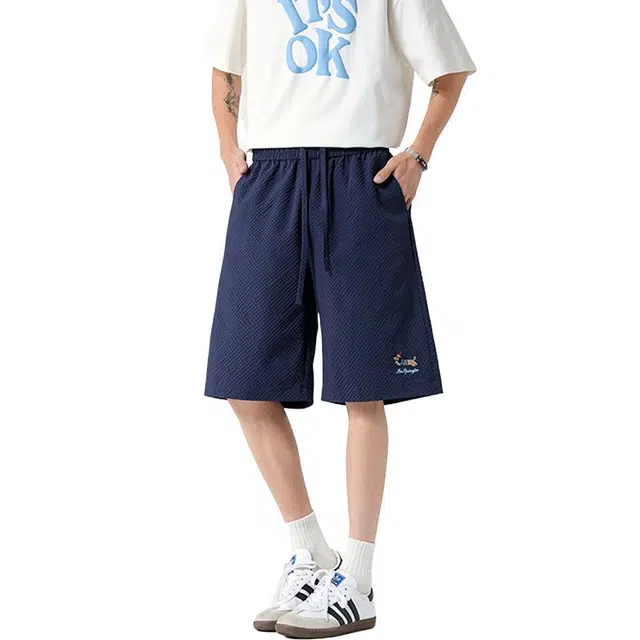 佐菲利 腊肠狗刺绣薄款速干宽松大潮流外穿五分沙滩裤休闲短裤 男款