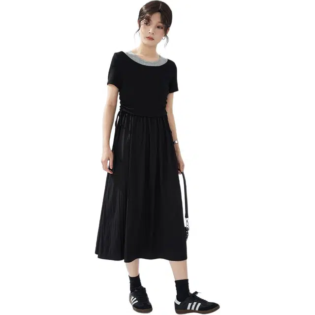 哒头下雨不愁 拼接褶皱收腰气质长裙短袖连衣裙 女款