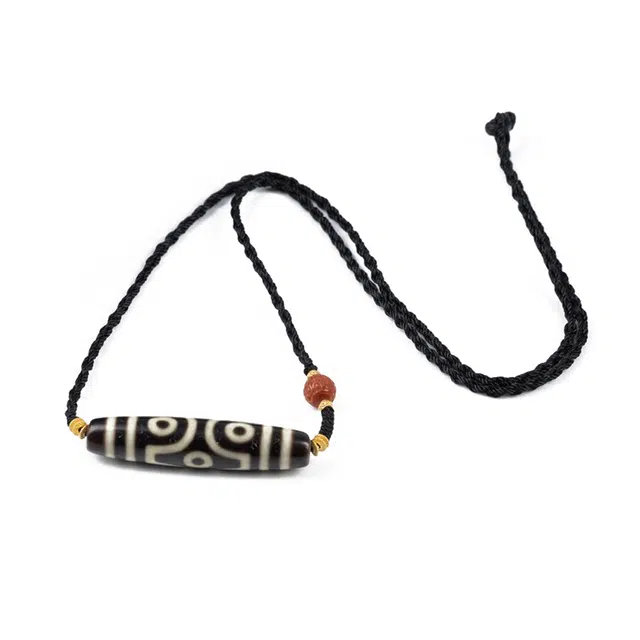 【财源滚滚都有路】 玉临门 好运相伴 藏式牙黄 金刚十字六眼天珠玛瑙项链 时尚轻奢个性#好运 玛瑙 玉石项链 男女同款情侣款