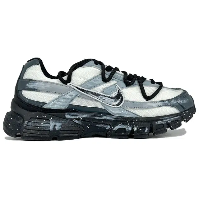 Nike Initiator