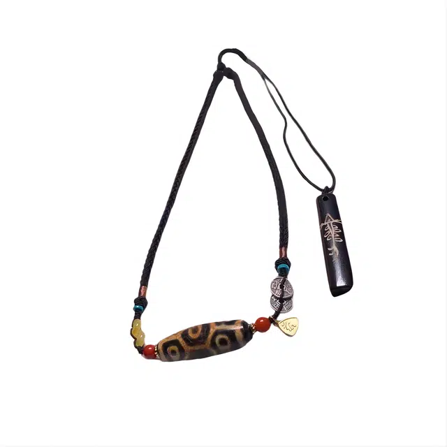 玉临门 国潮民族风风化龟甲九眼天珠蜜蜡银铜钱牛骨吉瑞吊牌 玛瑙 项链 男女同款情侣款 送 男 女朋友 七 夕礼 物 礼盒包装