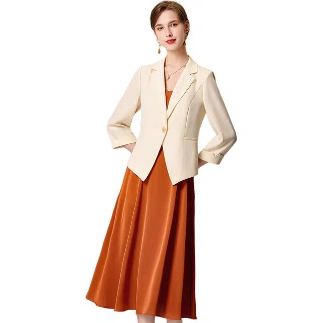粉红玛琍 纯色简约西装领上衣透气高腰无袖裙子裙装套装 女款 桔色