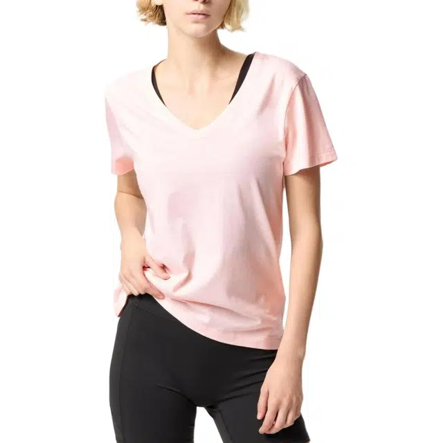 UNIQLO V T