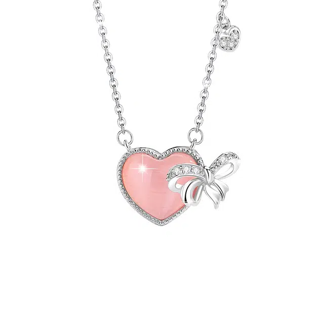 幸囍礼 桃心锁骨链 爱心 氛围感蝴蝶结吊坠 小清新甜美精致 颈饰 琉璃 玉石项链 男女同款情侣款