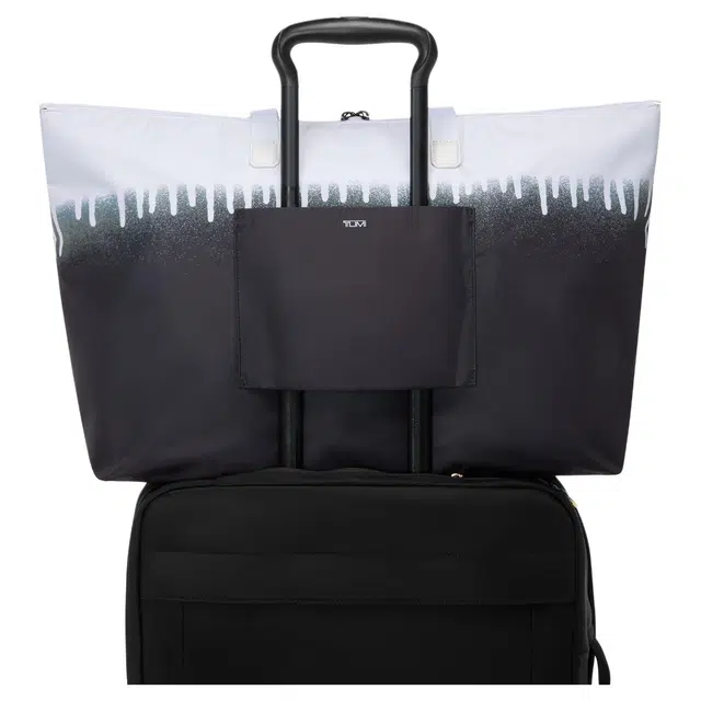 TUMI Tote