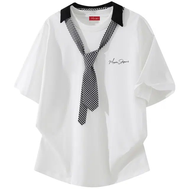 maxim's de paris T
