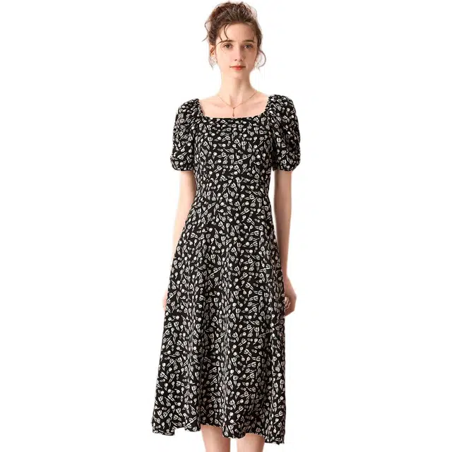 粉红玛琍 修身套头高腰短袖连衣裙 女款 黑色