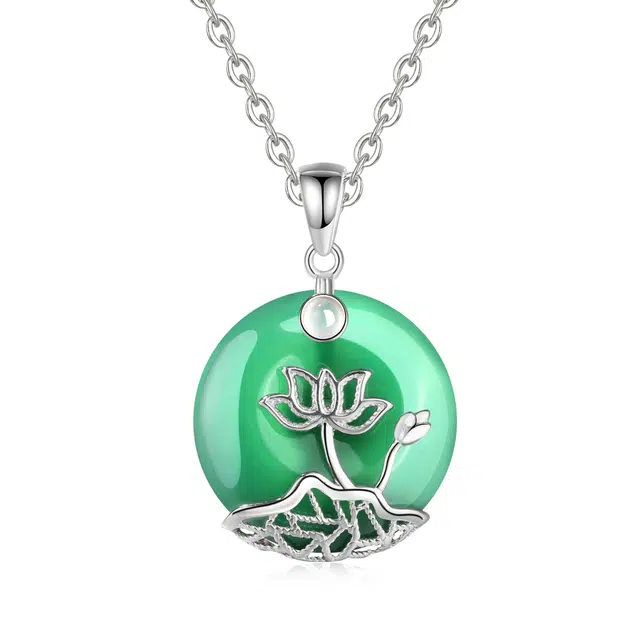 帝苏行 细腻柔滑 玉莲清韵平安扣 新中式国潮 吉祥如意 平安顺遂 简约小众设计 玉髓 项链 女款