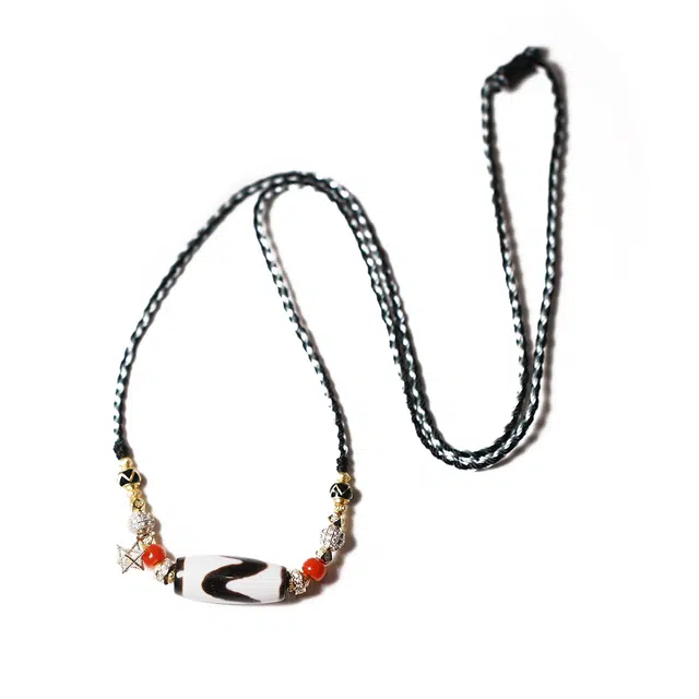 【万事顺利年年红】 玉临门 平安喜乐 时来运转 藏式 牙牙玛瑙珠珠项链 复古民族风文玩首饰#好运 玛瑙 玉石项链 男女同款情侣款