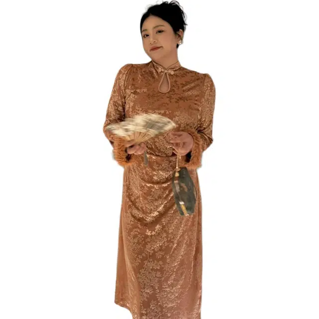 哒头下雨不愁 设计感合身时尚时髦气质立领长袖连衣裙 女款