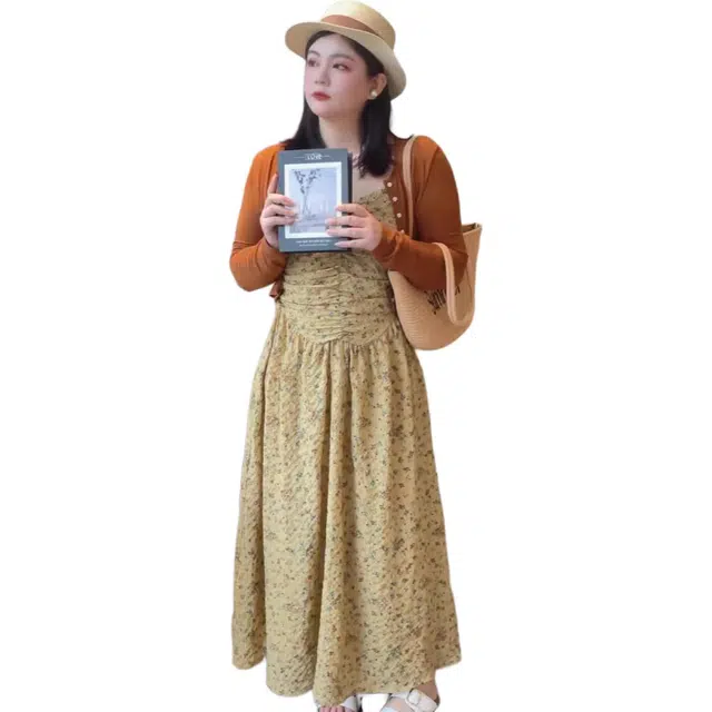 哒头下雨不愁 碎花设计感显瘦无袖方领高腰裙装套装 女款