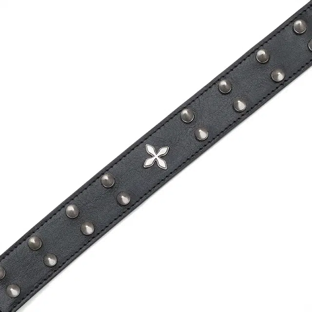 SMFK COMPASS WOLF RIVET