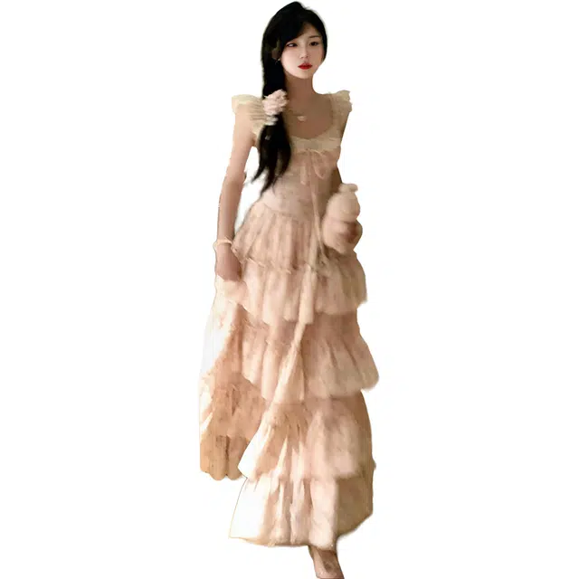 缪斯的诱惑 樱织花翎精致甜美小飞袖温柔碎花收腰公主连裙吊带连衣裙 女款