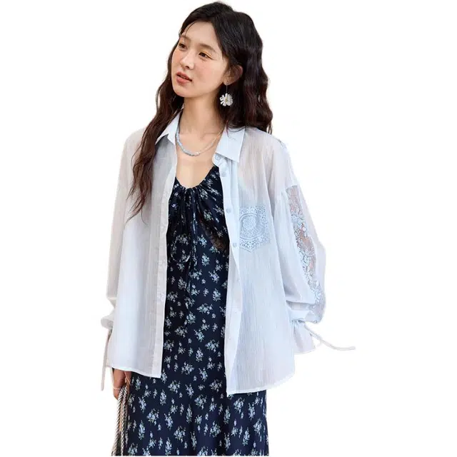 谜秀 拼接蕾丝夏季纯色常规翻领法式长袖衬衫 女款