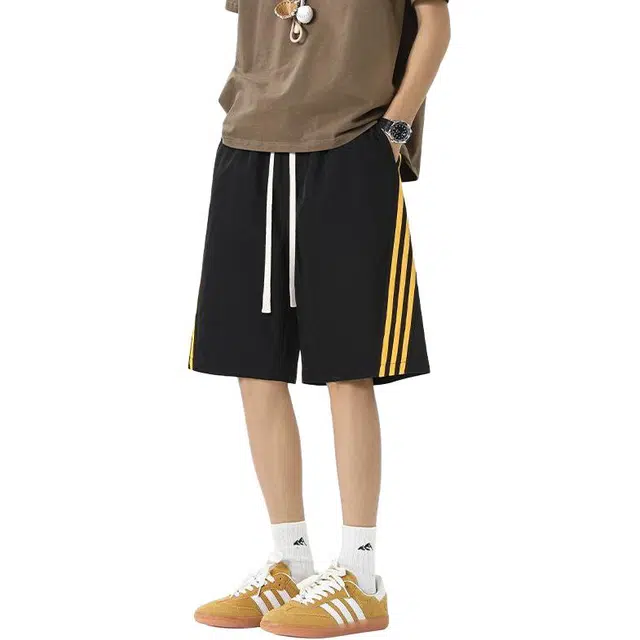 隐狼世家 美式条纹宽松运动百搭五分休闲短裤 男款