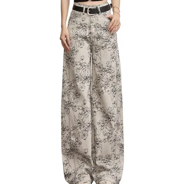 小卷要加油 提花刺绣阔腿休闲宽松直筒牛仔裤 女款