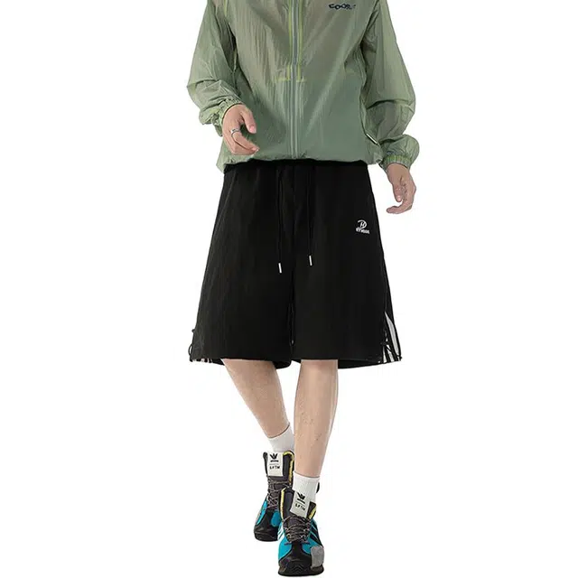 佐菲利 美式速干条纹薄款宽松直筒工装冰丝运动五分休闲短裤 男款