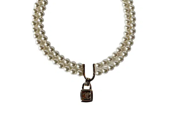 CHANEL 23p chokerc -